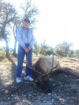 94yr old grandad a first elk.