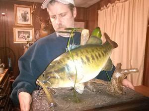 bass mount